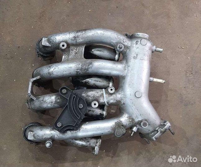 Впускной коллектор ваз LADA 2112 16кл