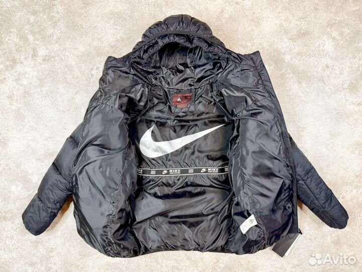 Пуховик Nike ACG