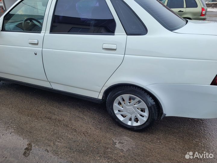 LADA Priora 1.6 МТ, 2011, 180 000 км