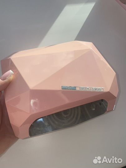 Лампа для маниюкра