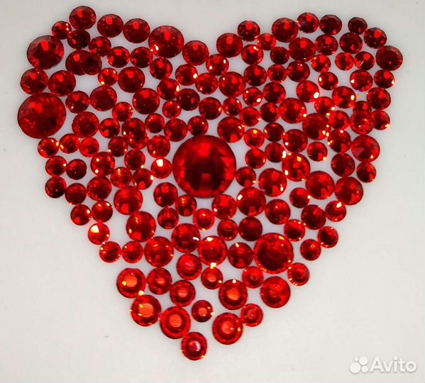 Стразы для дизайна ногтей