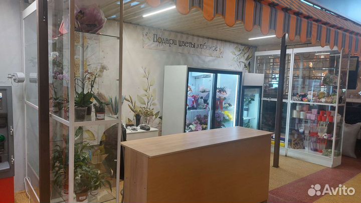 Рентабельный бизнес - магазин цветов и подарков
