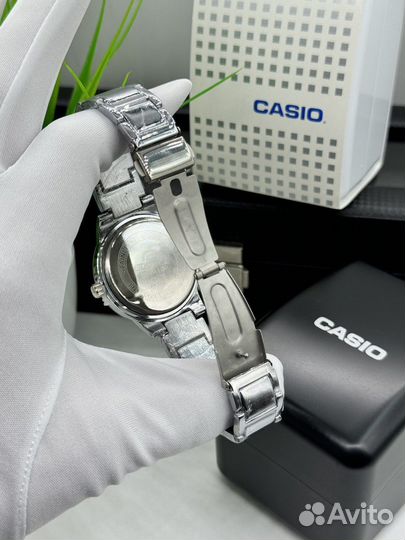 Часы Casio Quartz