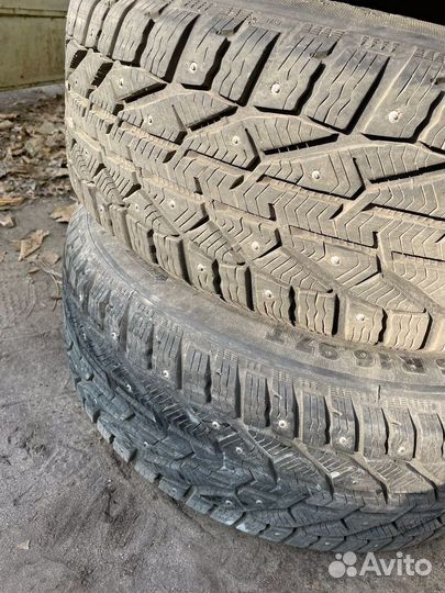 Tigar SUV Ice 215/55 R16