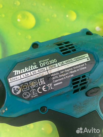 Дрель-шуруповерт Makita DF0300