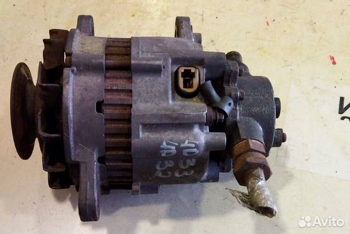 Генератор Mitsubishi Canter 4D32, 4D33 +вакум