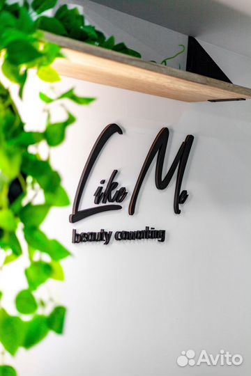 Администратор в бьюти коворкинг