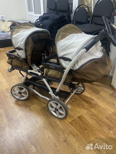 Коляска для двойни или погодок peg perego duette