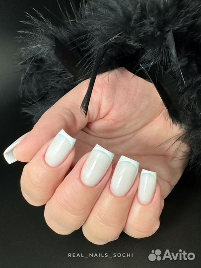 Модель на маникюр бесплатно