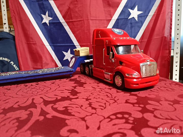 Модель Peterbilt 387 1/32