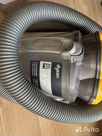 Пылесос Dyson на разбор