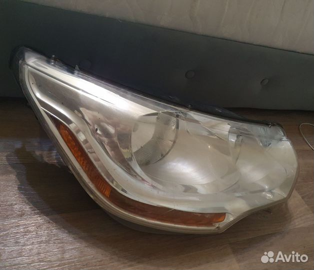 Фара citroen c4 b7