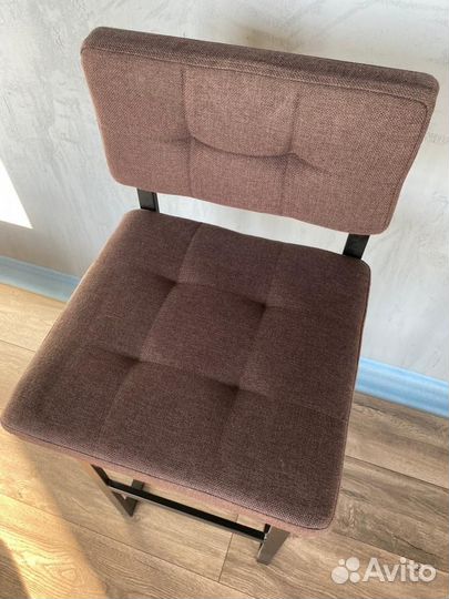 Барный стул