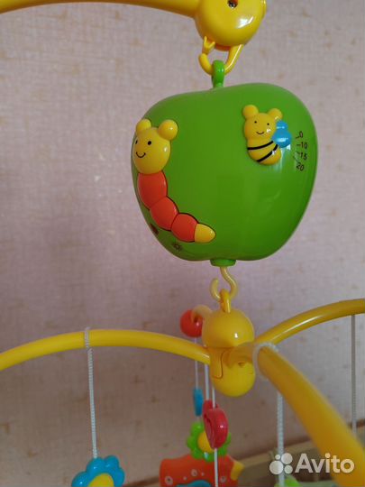 Мобильный на кроватку