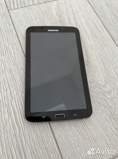 Планшет Samsung Galaxy Tab 3 7.0 SM-T210 8Gb