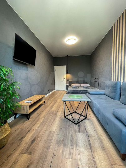 1-к. квартира, 42 м², 2/4 эт.