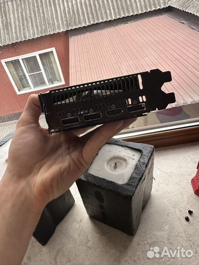 Видеокарта rx 5700 xt