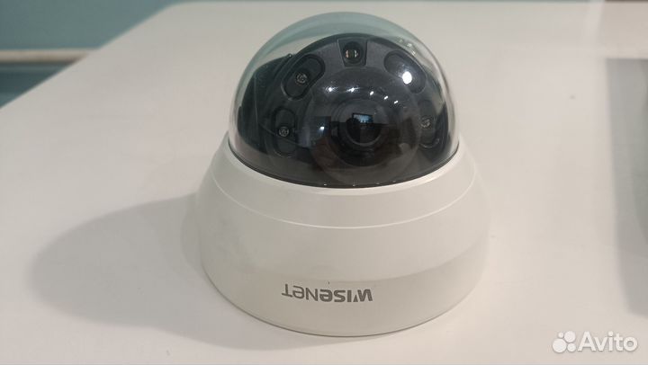 IP POE Камера видеонаблюдения купольная wisenet