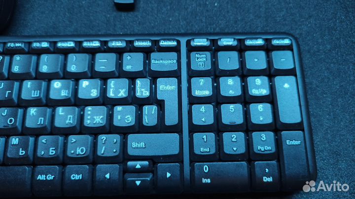 Беспроводная клавиатура и мышь logitech