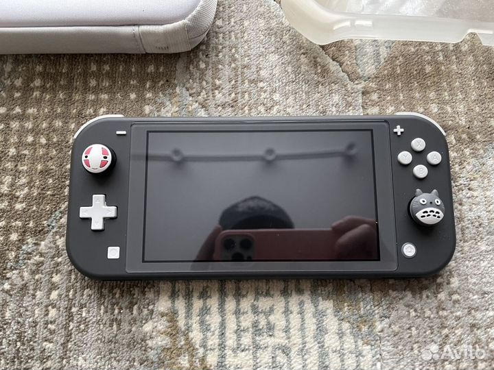 Nintendo switch Lite (прошитая)