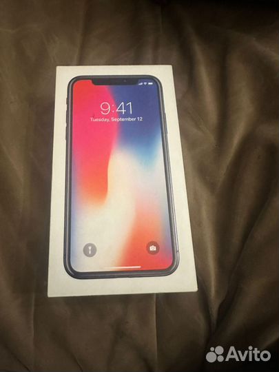 iPhone X, 64 ГБ
