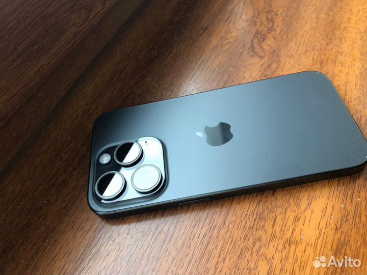 iPhone 15 Pro, 128 ГБ