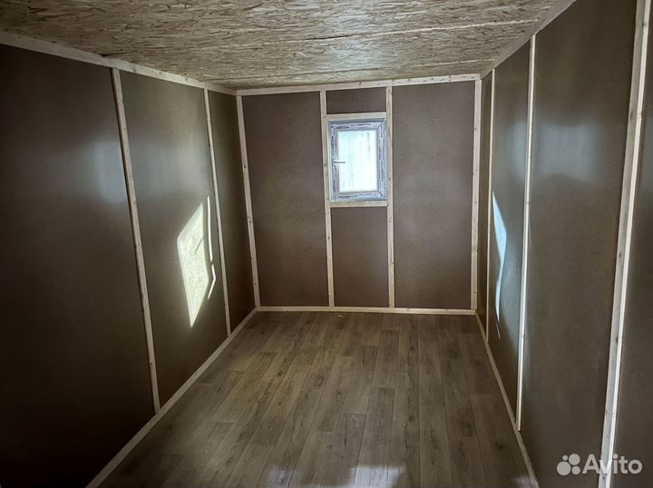 Металлическая бытовка