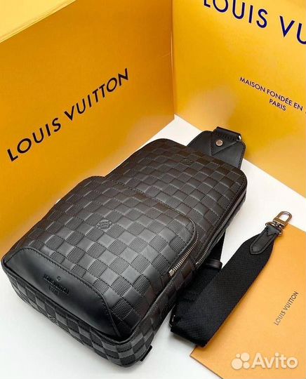 Сумка из кожи Louis Vuitton