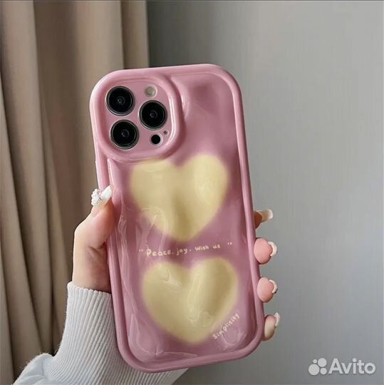 Розовый чехол для iPhone 11