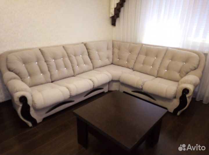 Перетяжка мягкой мебели