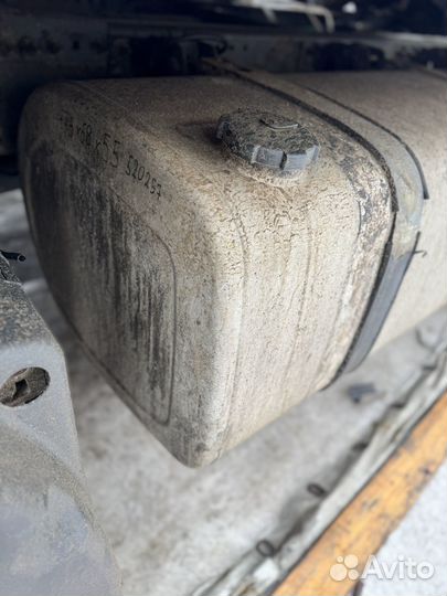 Бак топливный