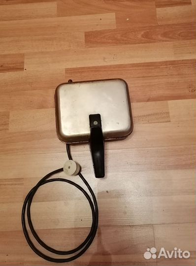 Электрическая вафельница СССР