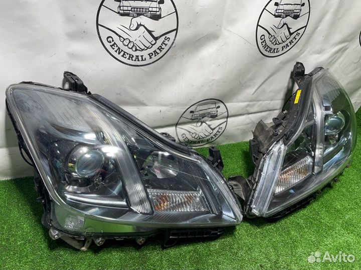 Фара ксеноновая Toyota Crown GRS200 4GR 2009