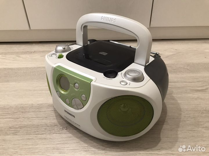 Магнитола Philips AZ-3010
