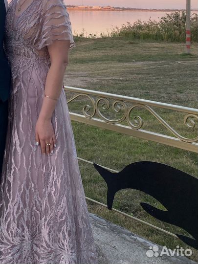 Платье женское вечернее