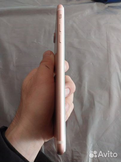 Телефон iPhone 7 plus 256