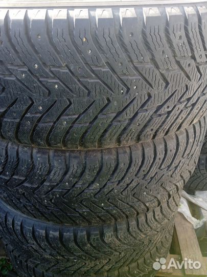 Nokian Tyres Hakkapeliitta 8 SUV 255/55 R20 110T