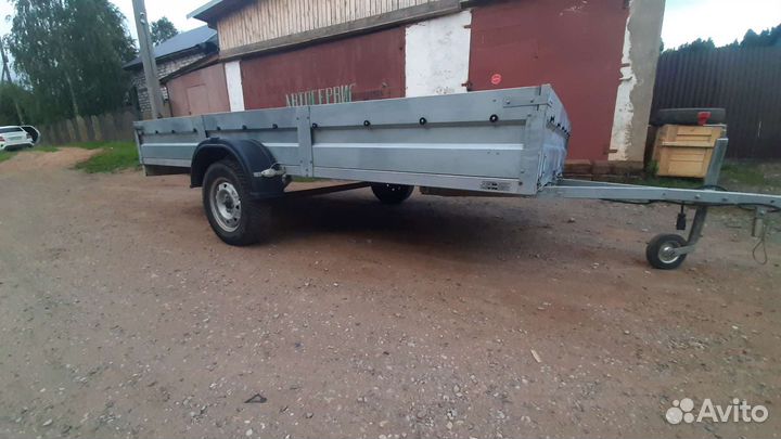 Прицеп на легковой автомобиль 3.50 1.80