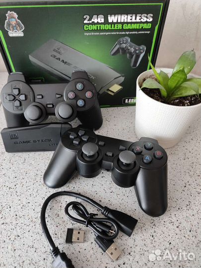 Игровая приставка Game-Stick 2.4 wireless
