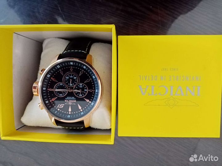 Часы invicta Rally