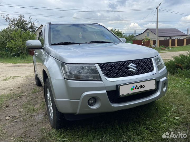 Suzuki Grand Vitara 2.0 AT, 2010, 232 350 км