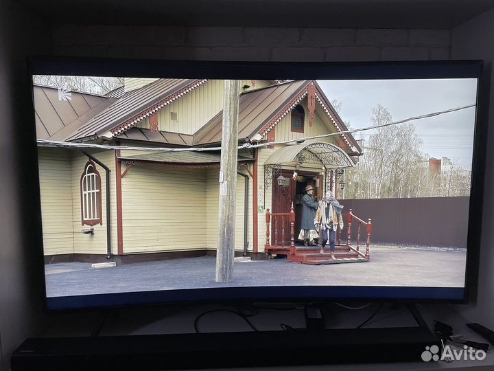 Телевизор 4K UHD LED 55