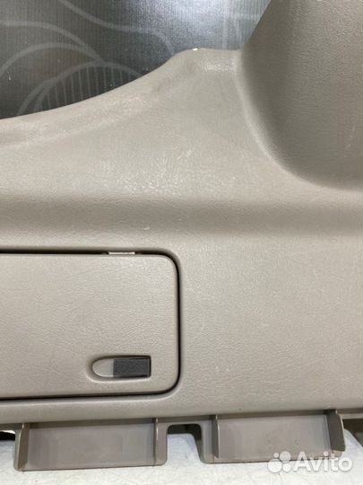 Обшивка багажника левая Chevrolet Trailblazer