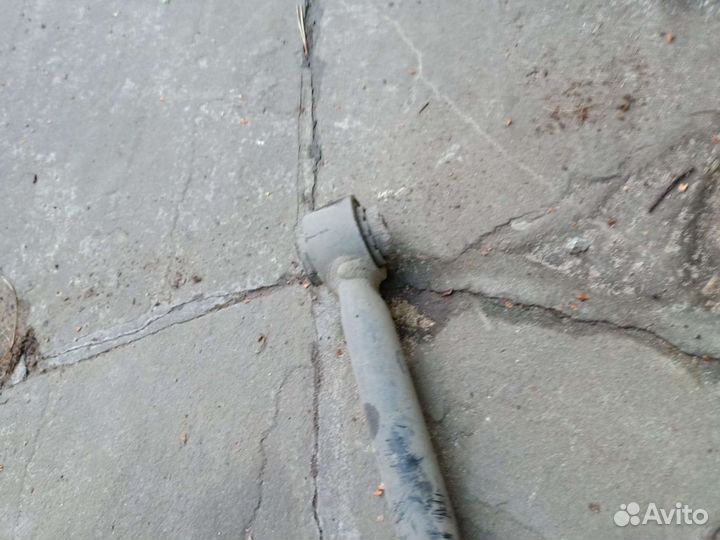 5c0501531a Jetta 6 реактивная тяга