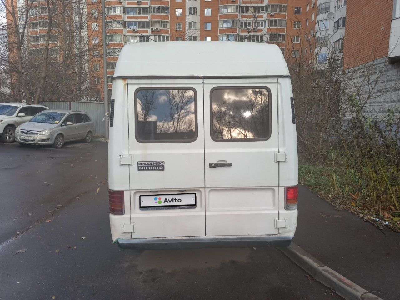 Mercedes-Benz MB100: фото из отзыва