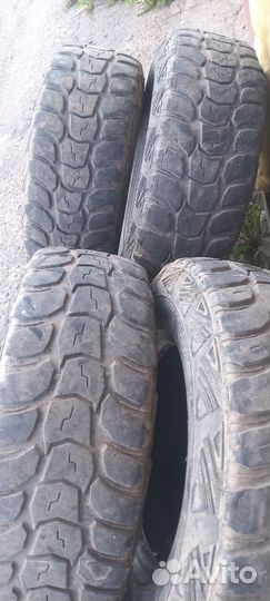 Kumho Road Venture MT51 235/75 R15