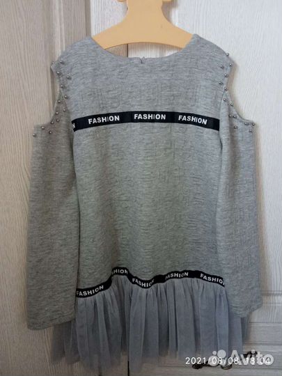 Платье для девочки новое