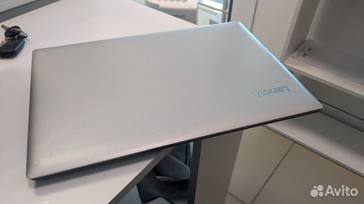 Ноутбук Lenovo 330-15igm