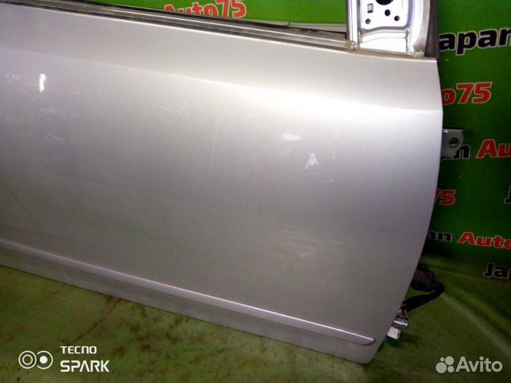 Дверь боковая передняя правая Toyota Premio