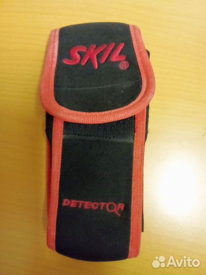 Детектор скрытой проводки skil 0550 бу